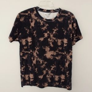 NWT Topshop women’s shirt. Tie Dye Velvet T-Shirt, Size Small. Black and Tan top